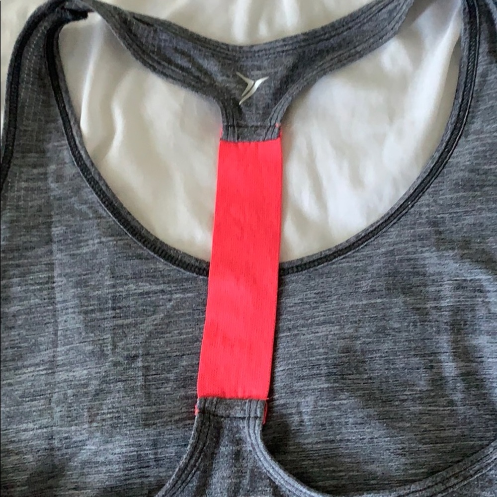 Workout Top - Picture 3 of 4